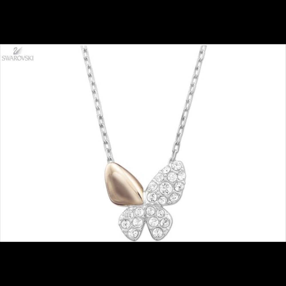 NWT Swarovski necklace